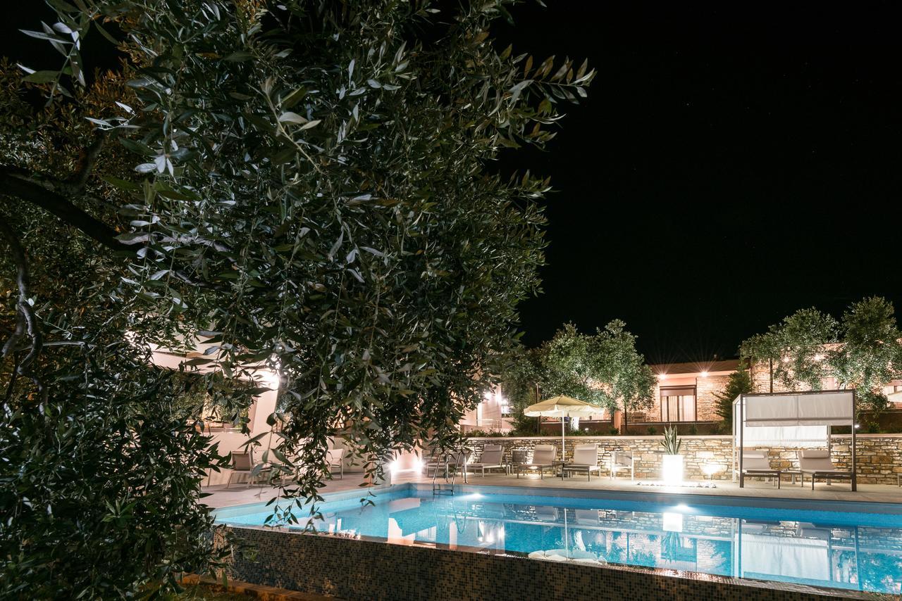 Aventura Village Potos Bagian luar foto